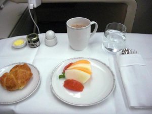 breakfast in bed - London is so totally calling